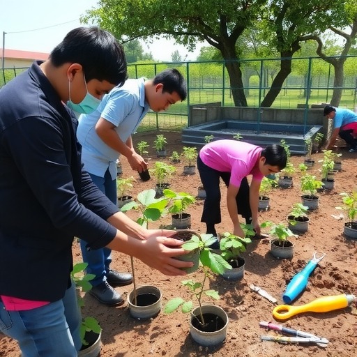 方城县博望镇月季园内移栽忙