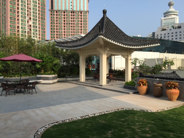 屋顶花园绿化：打造舒适休闲空间，释放压力与享受美好生活